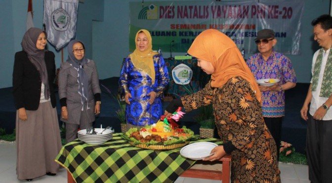 Dies Natalis ke-20 Yayasan & STIKES Persada Husada Indonesia